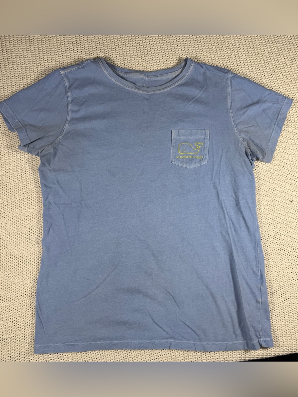 Vineyard Vines Whale Logo T-Shirt – Size S